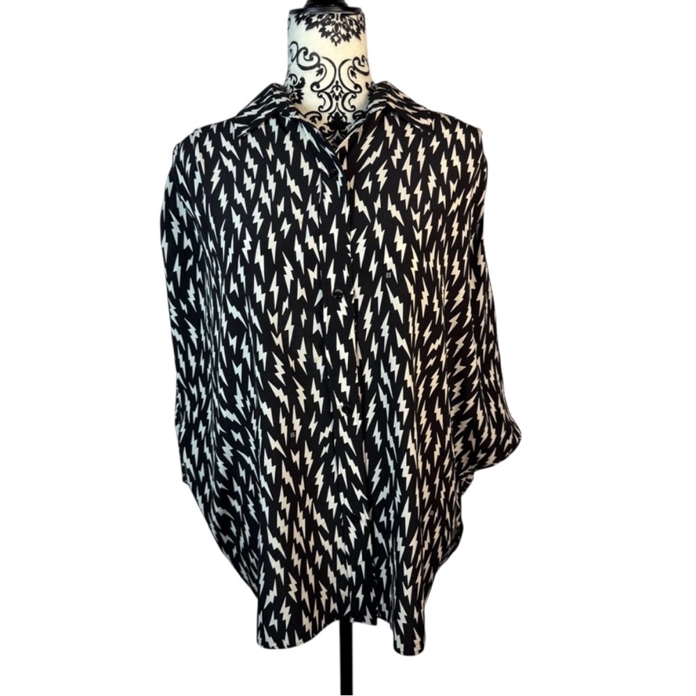 Authentic Givenchy Monochrome Lightning Blouse Si… - image 2